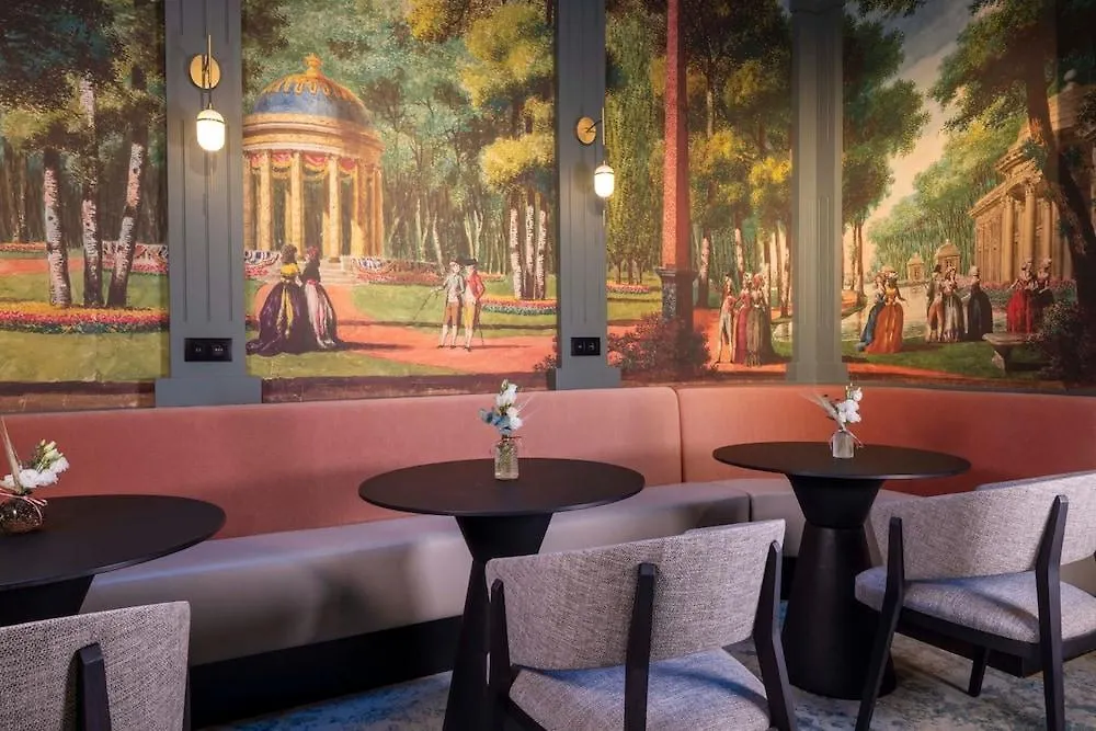 Grand Lévêque Hotel 3*