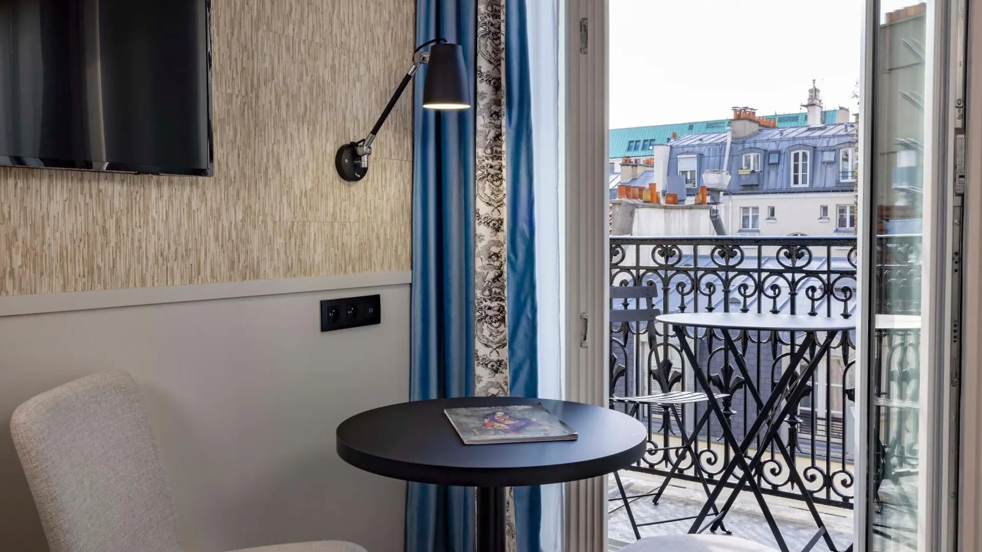 Grand Lévêque Hotel 3*