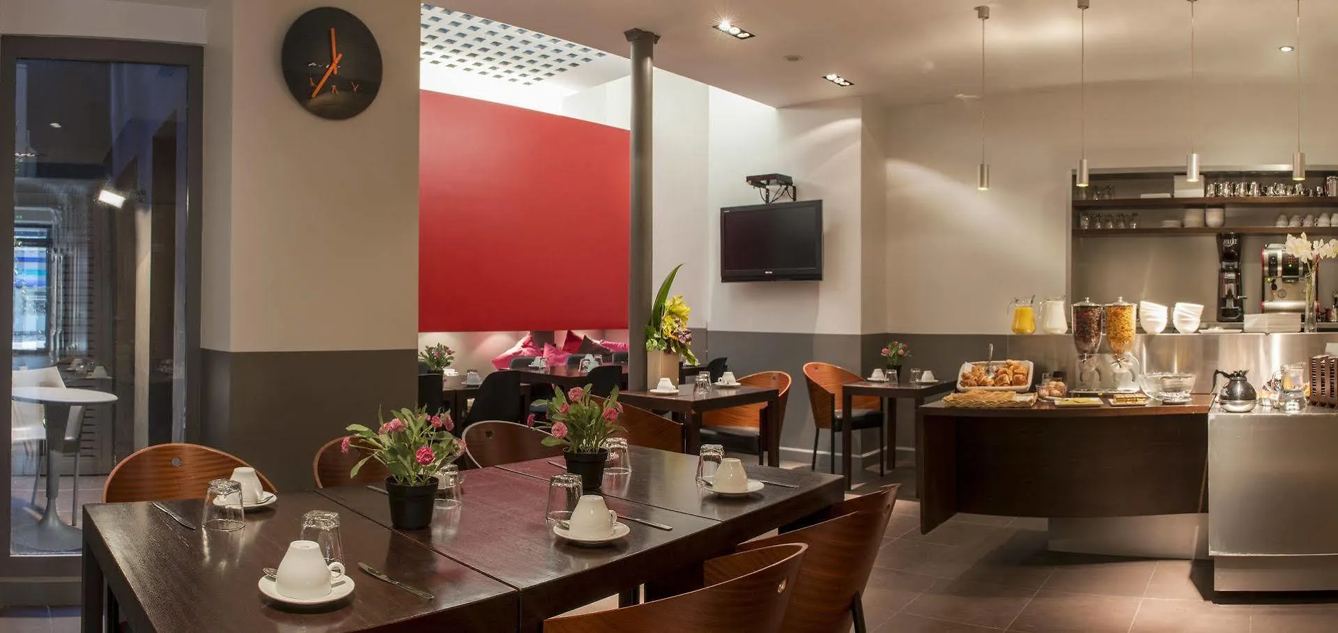 Grand Lévêque Hotel 3*