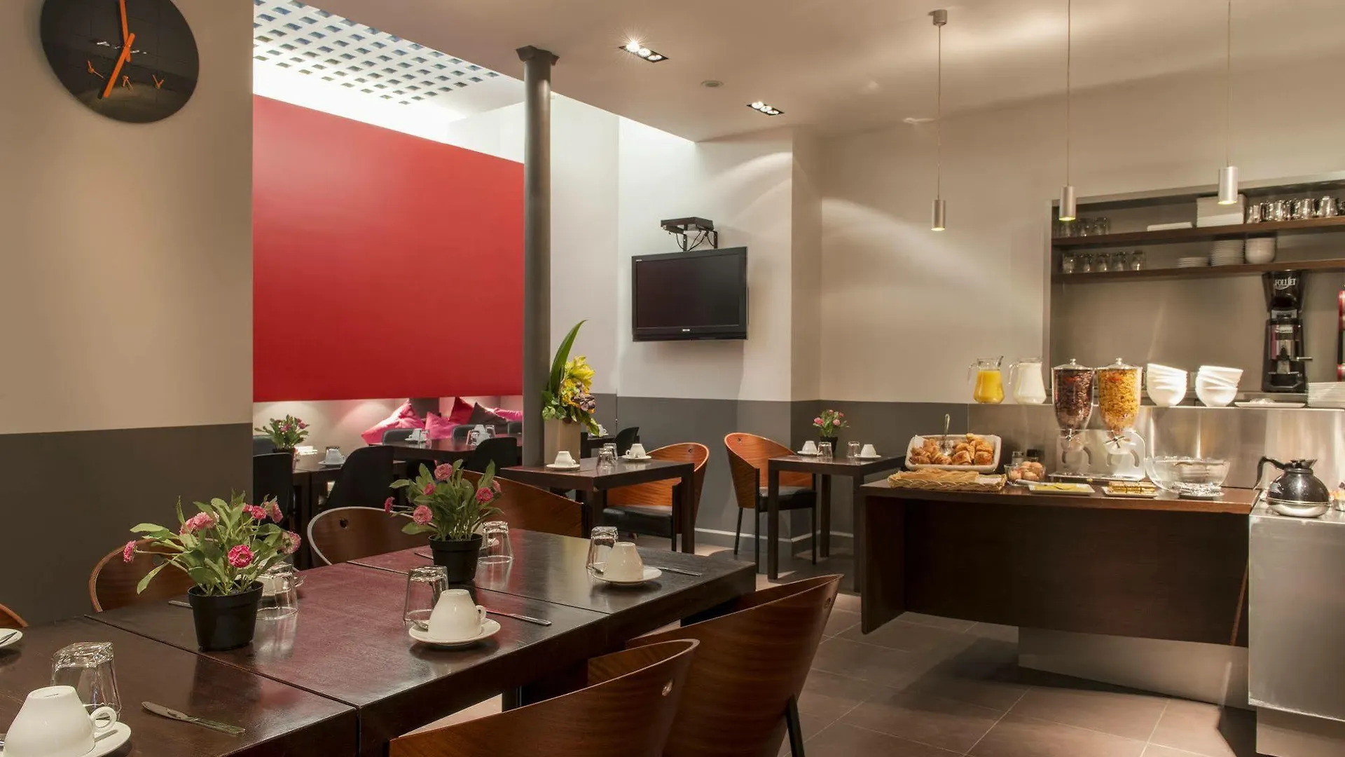 Grand Lévêque Hotel 3*