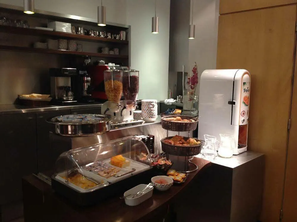 Grand Leveque Hotel 3*