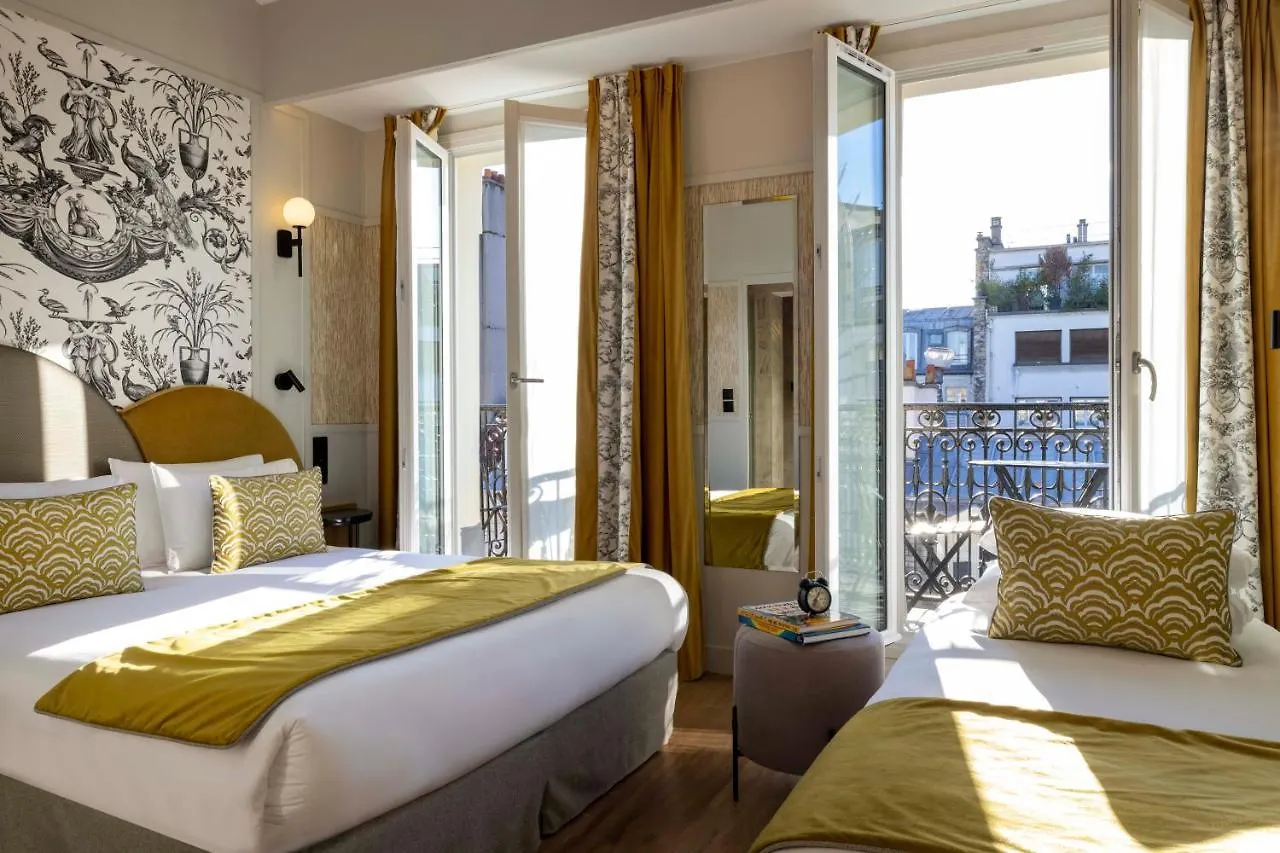 Hotell Grand Leveque 3*